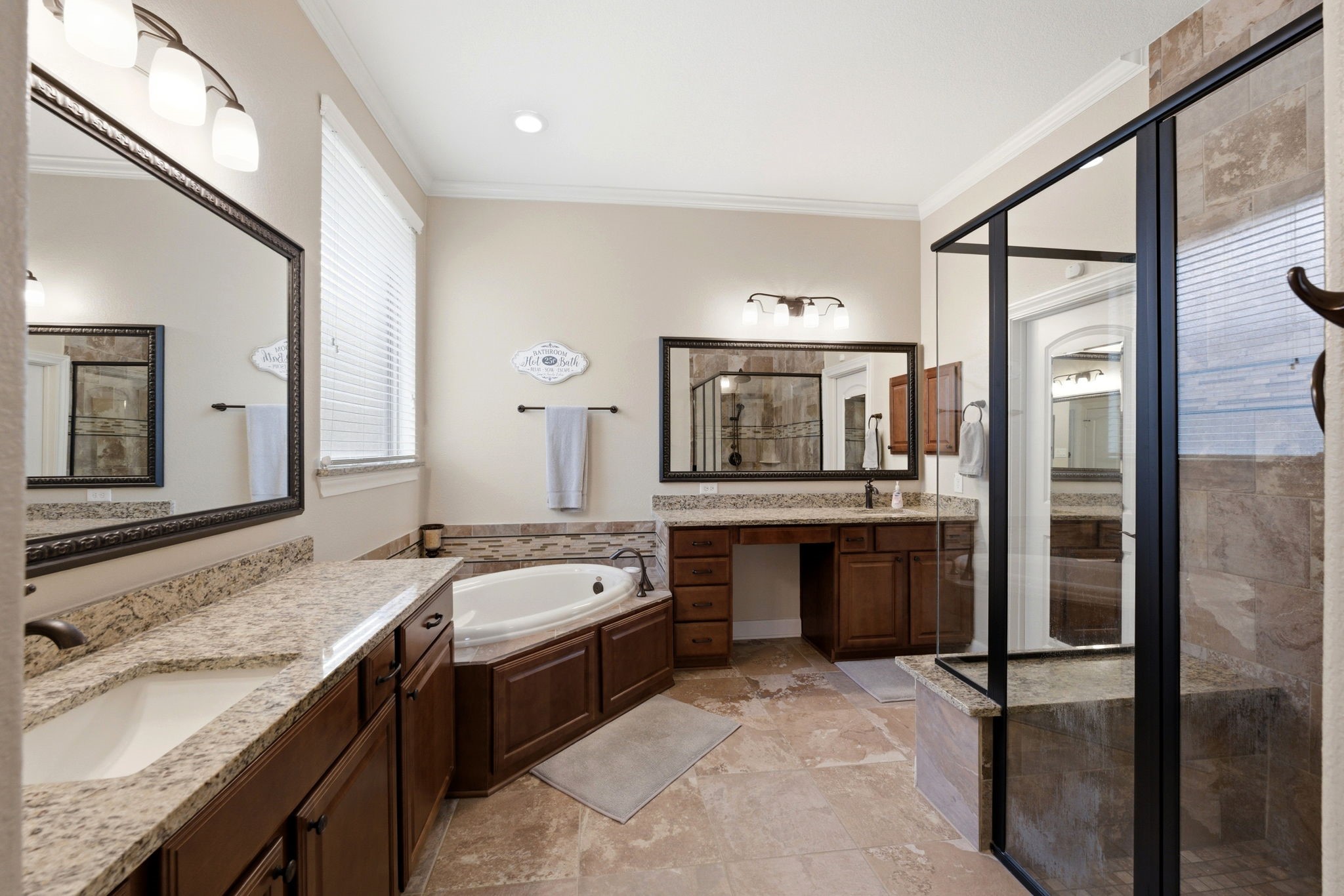 1638 Beau Rivage Conroe, TX 77304 - Photo 15 of 31