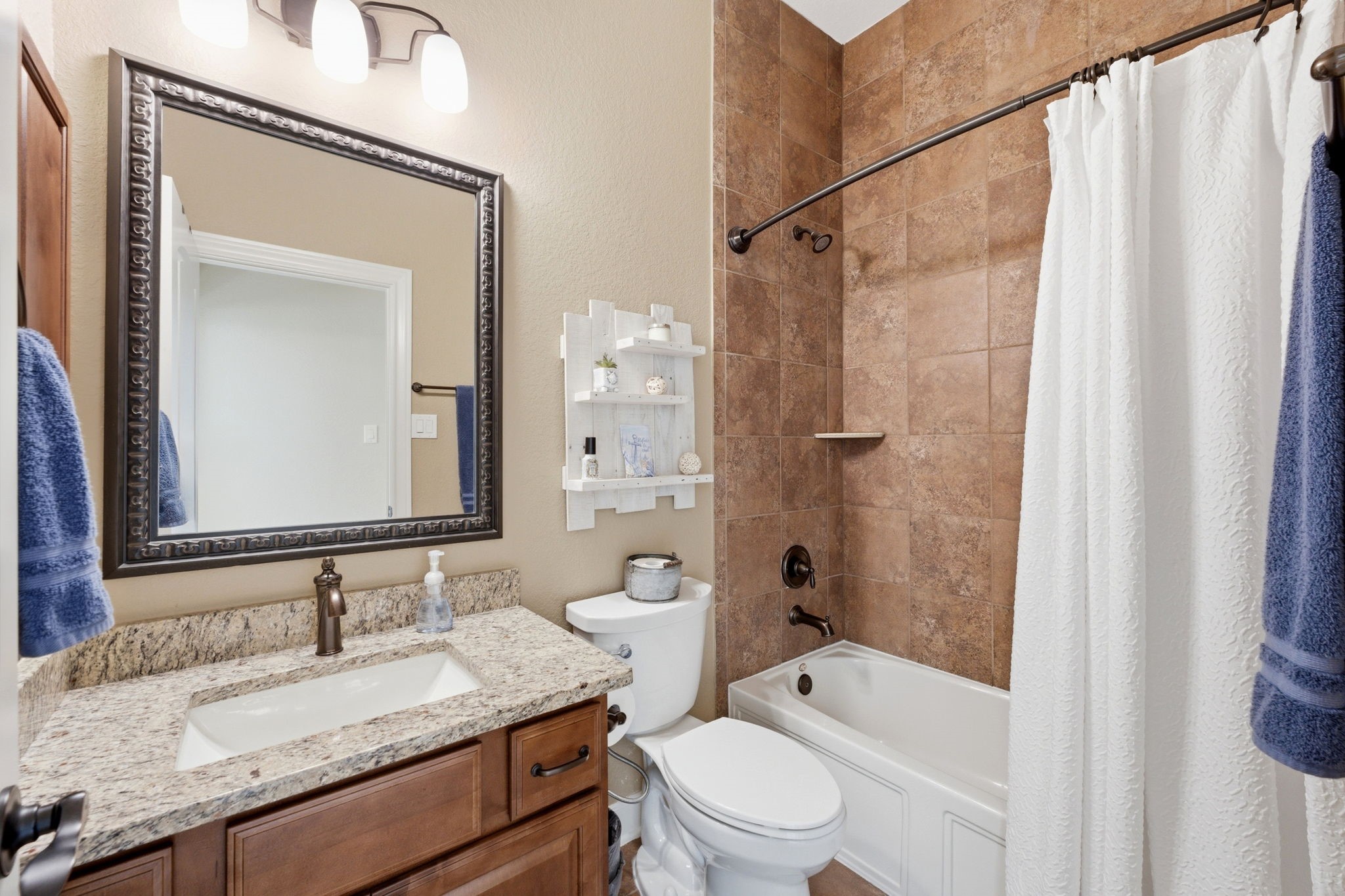 1638 Beau Rivage Conroe, TX 77304 - Photo 18 of 31