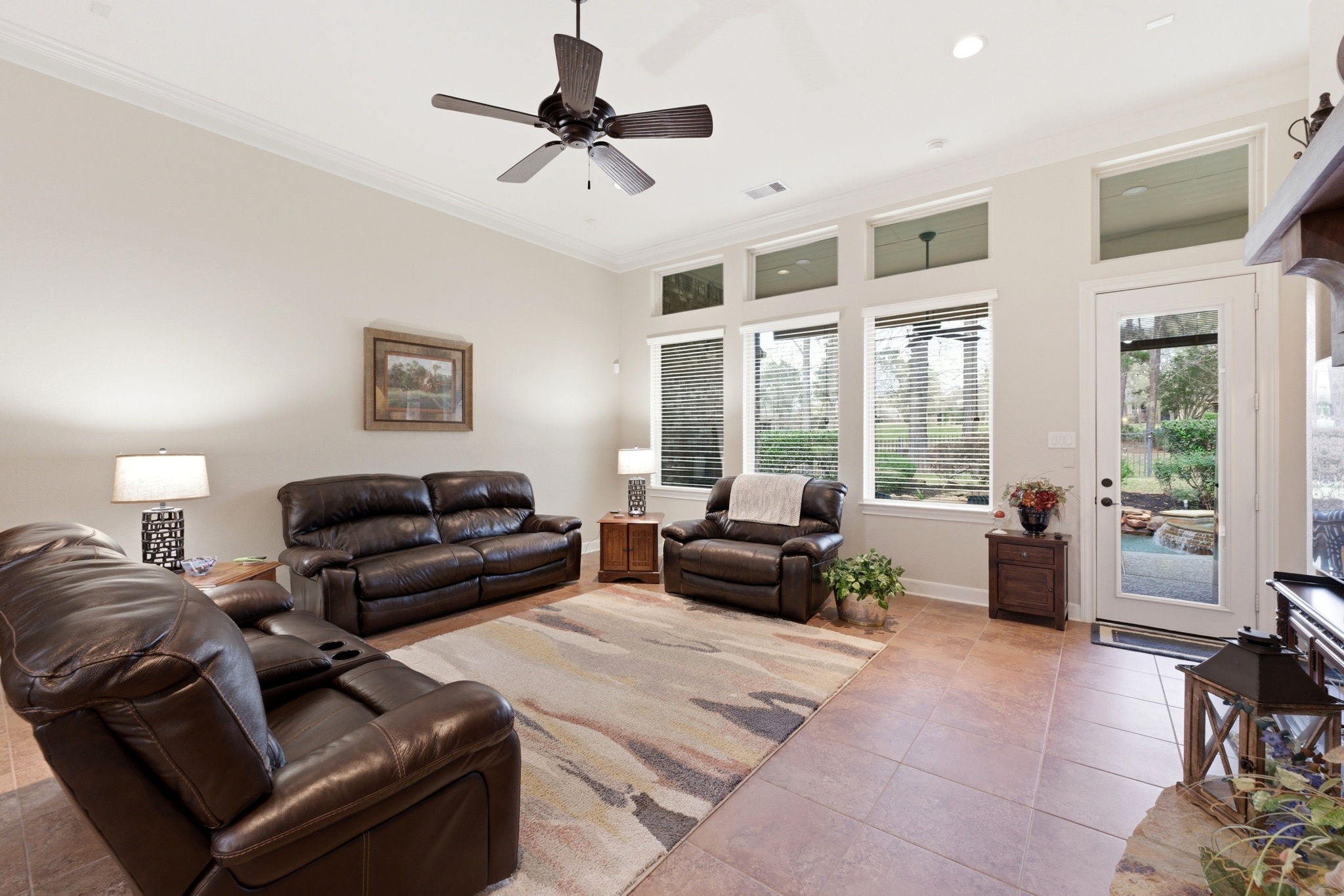 1638 Beau Rivage Conroe, TX 77304 - Photo 6 of 31