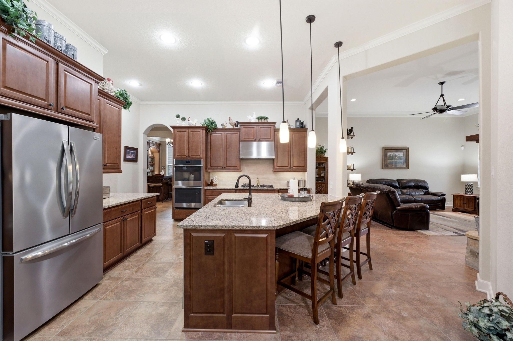 1638 Beau Rivage Conroe, TX 77304 - Photo 8 of 31