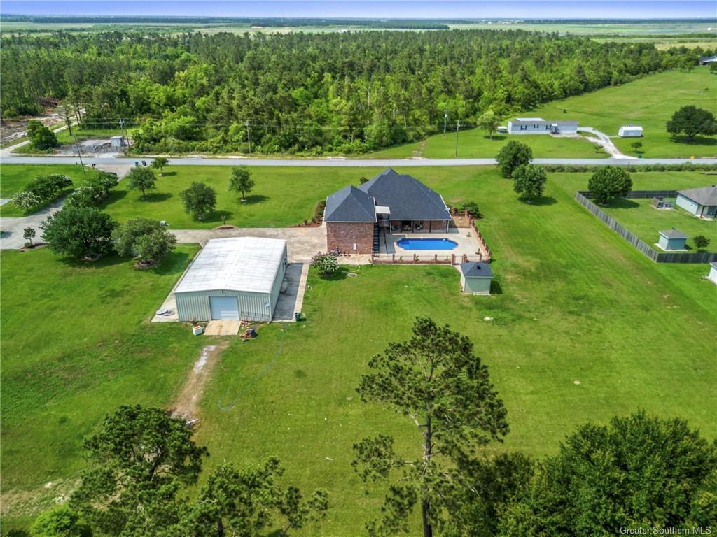 5761 Amoco Road Iowa, LA 70647 - Photo 3 of 34