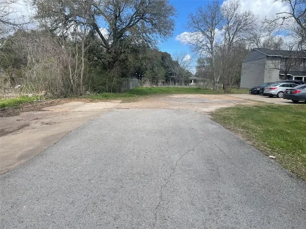$950 | 702 Hargest Street, Unit 5, Prairie View, TX 77445