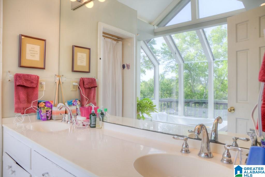 2805 Shades Crest Road Birmingham, AL 35216 - Photo 31 of 41