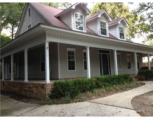 6821 Corto Road Ocean Springs, MS 39564 - Photo 1 of 21 Primary Photo