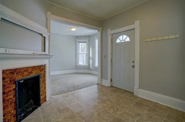 $2,175 | 1239 East Johnson Street, Madison, WI 53703