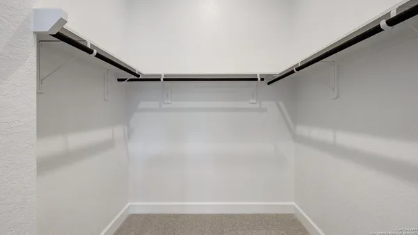 $549,900 | 175 Hillside Park, San Antonio, TX 78253