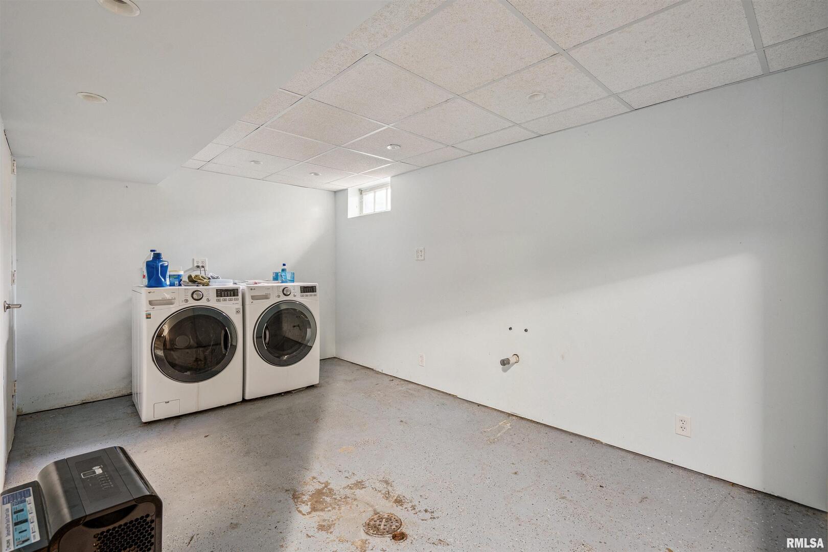 4132 Rodeo Road Davenport, IA 52806 - Photo 20 of 25