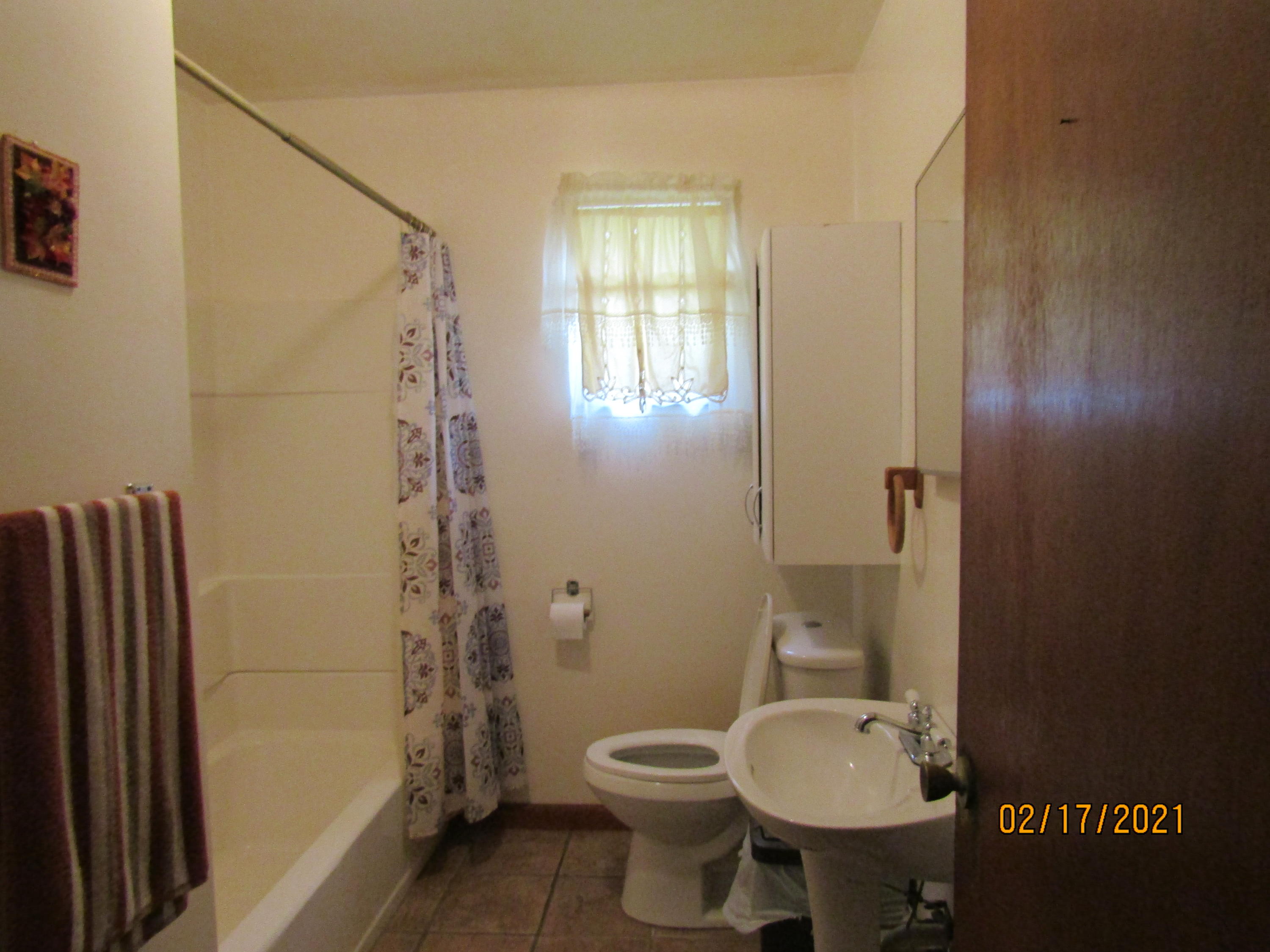 2189 Little Valley Road Tazewell, TN 37879 - Photo 5 of 21 IMG_1847
