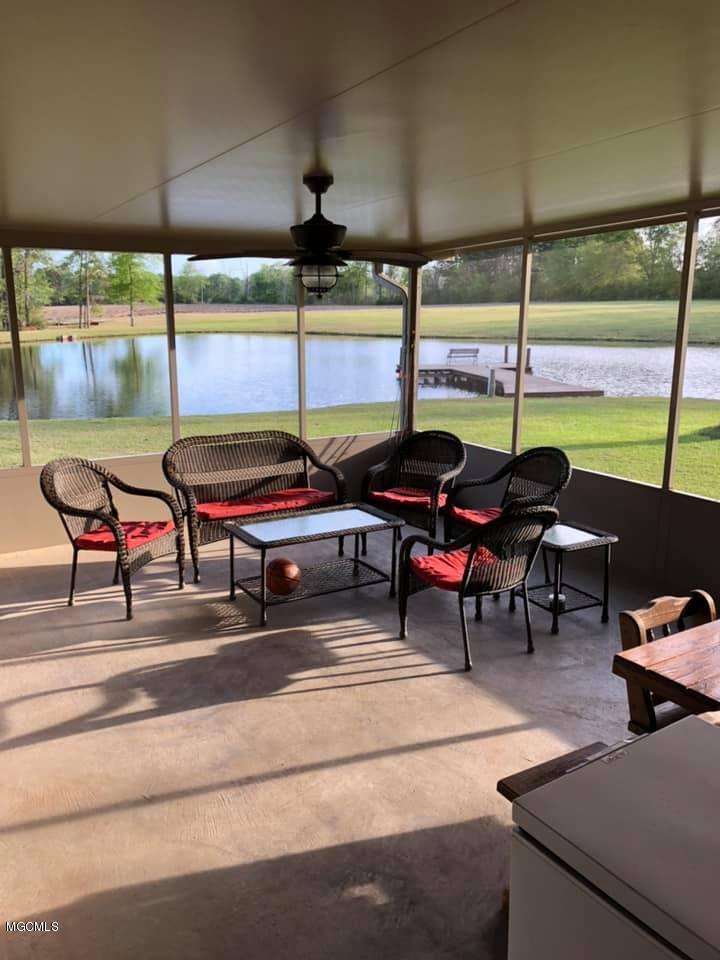 127 Mason Road Lucedale, MS 39452 - Photo 6 of 6 Screened in porch