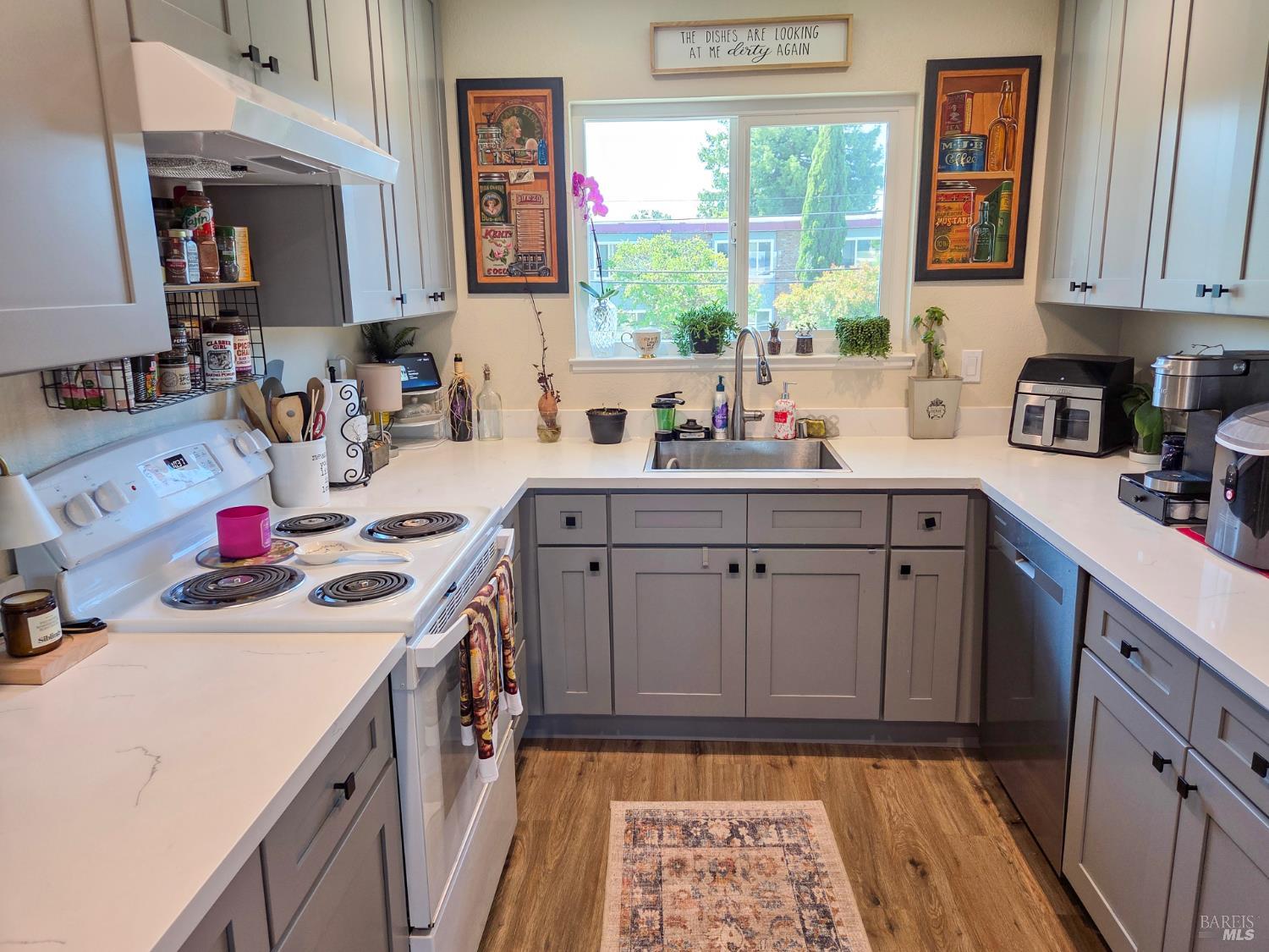 4015 Hoen Avenue Santa Rosa, CA 95405 - Photo 25 of 29