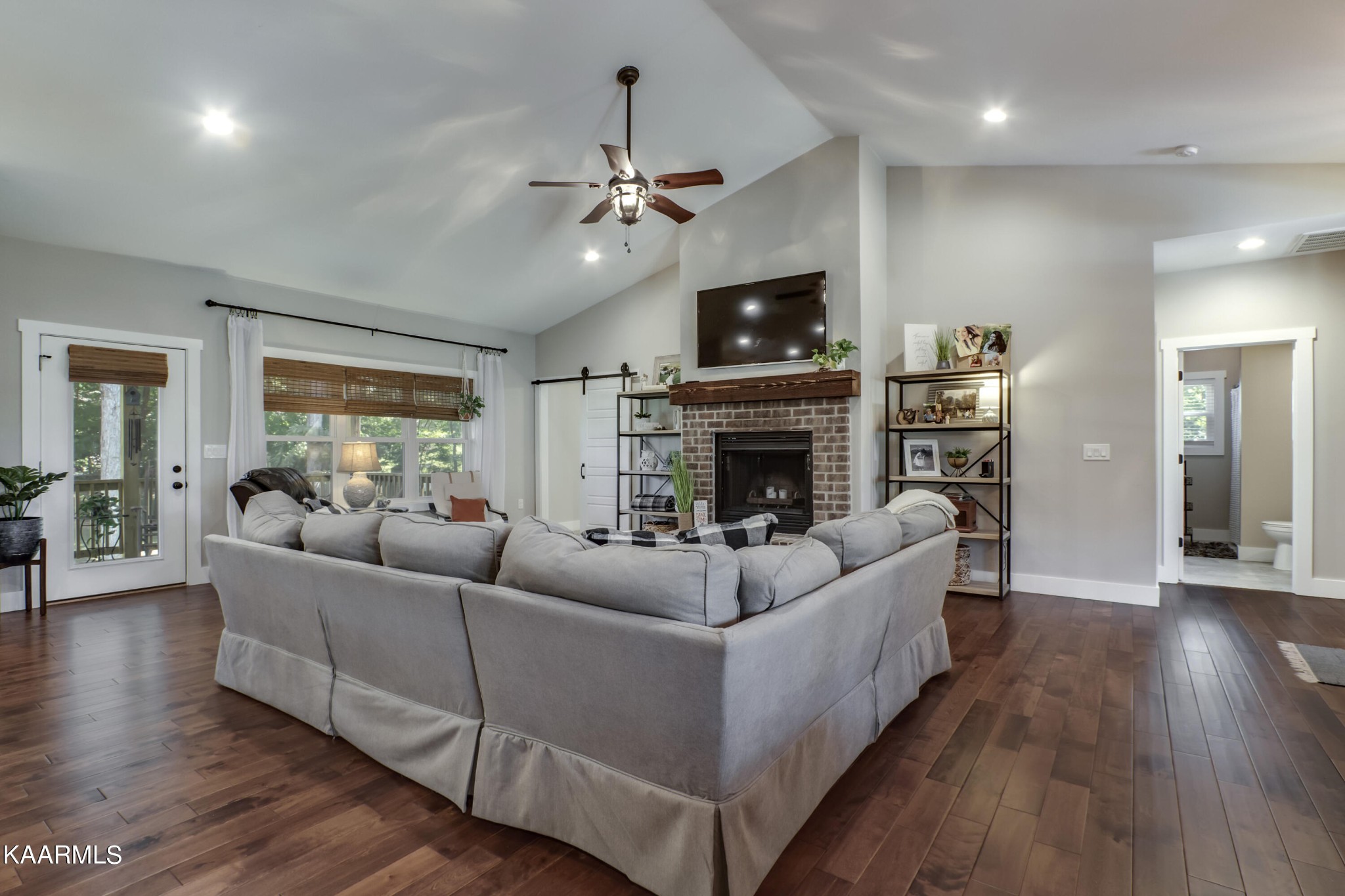 5101 Brooksview Road Lenoir City, TN 37772 - Photo 10 of 55 Gallery Image 10