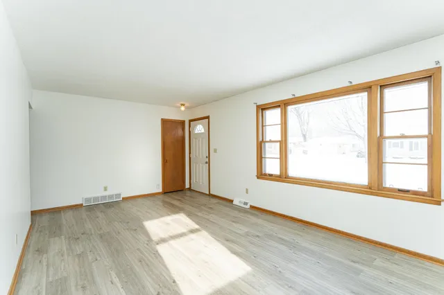 $275,000 | 2327 14th Avenue Northwest, Rochester, MN 55901