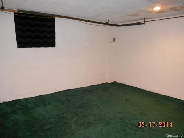 3398 South Custer Road Monroe, MI 48161 - Photo 18 of 22 DSCN2341.jpg
