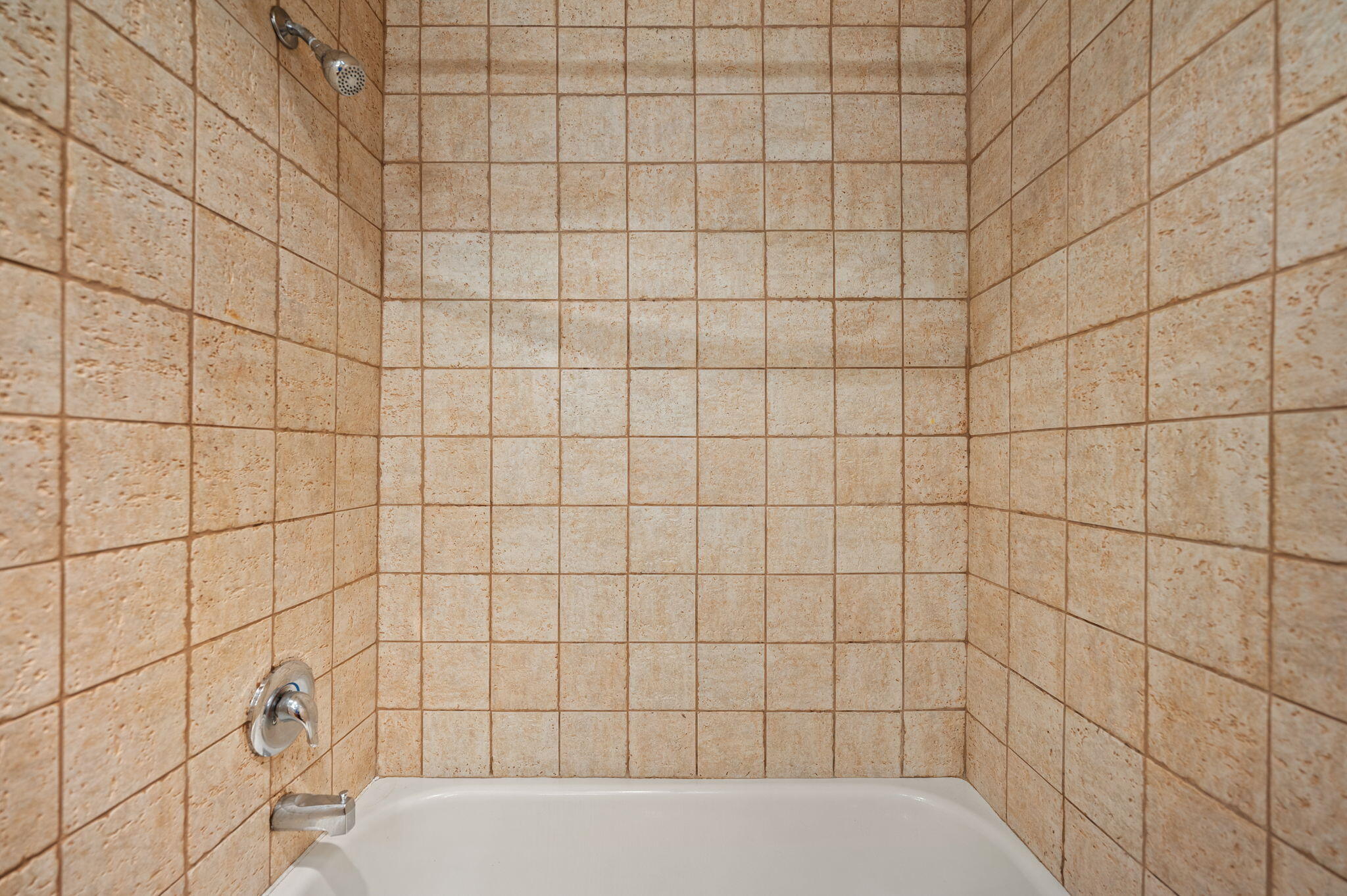 620 Commodore Drive Plantation, FL 33325 - Photo 19 of 36 23-web-or-mls-620-commodore-dr