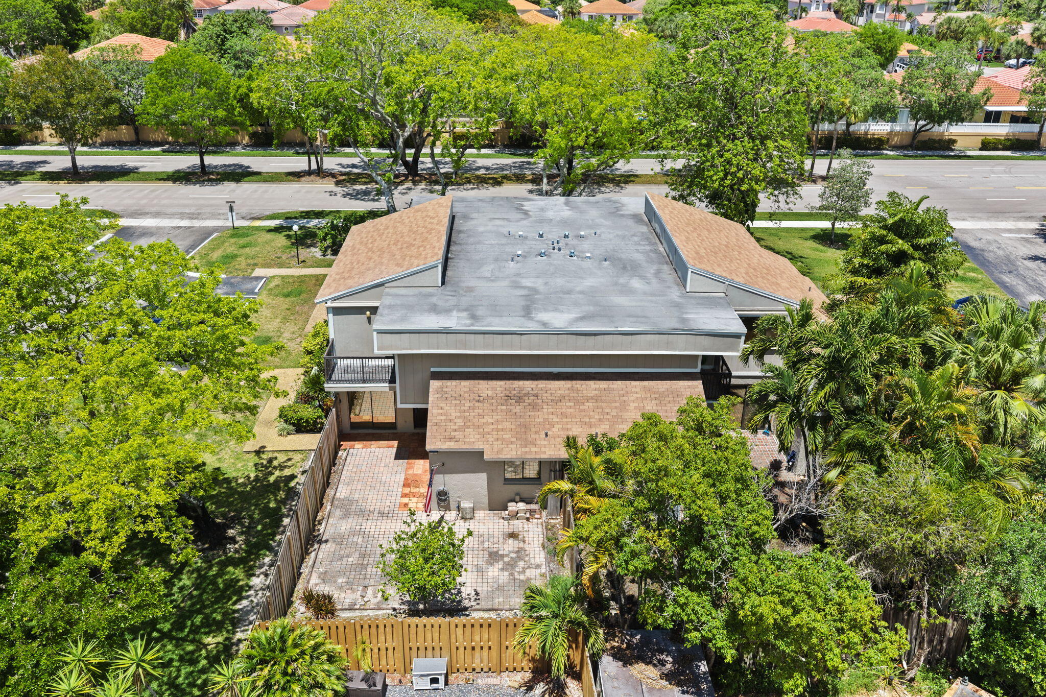620 Commodore Drive Plantation, FL 33325 - Photo 29 of 36 29-web-or-mls-620-commodore-dr