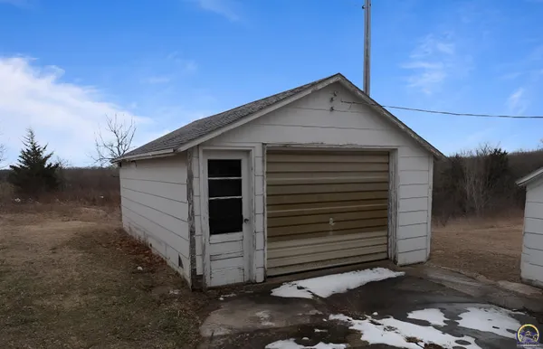 $103,000 | 501 East 3rd Avenue, Eskridge, KS 66423