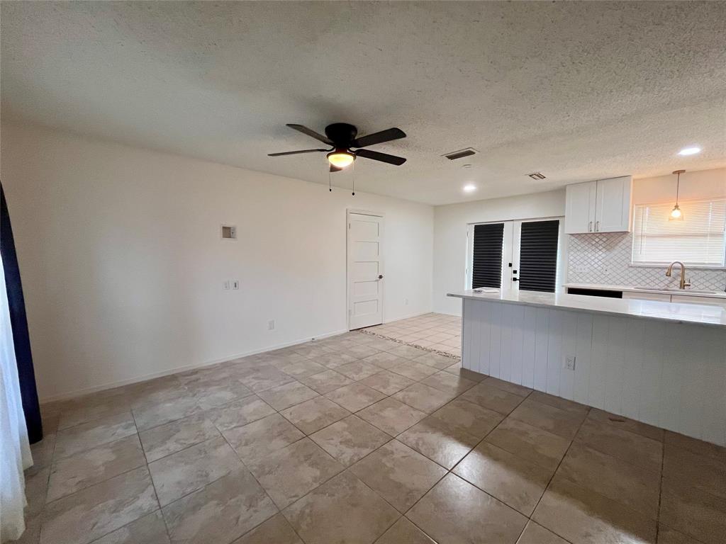 721 Lisa Lane Cedar Hill, TX 75104 - Photo 21 of 35
