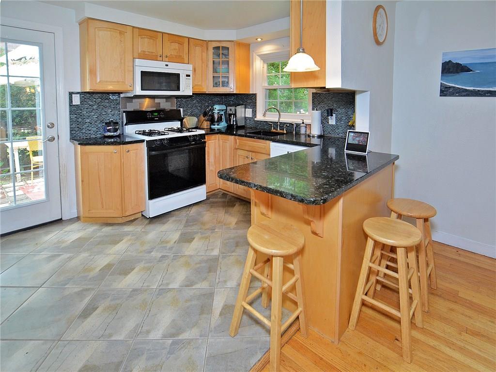 215 Castlegate Road Pittsburgh, PA 15221 - Photo 4 of 25 Newer Updated Kitchen
