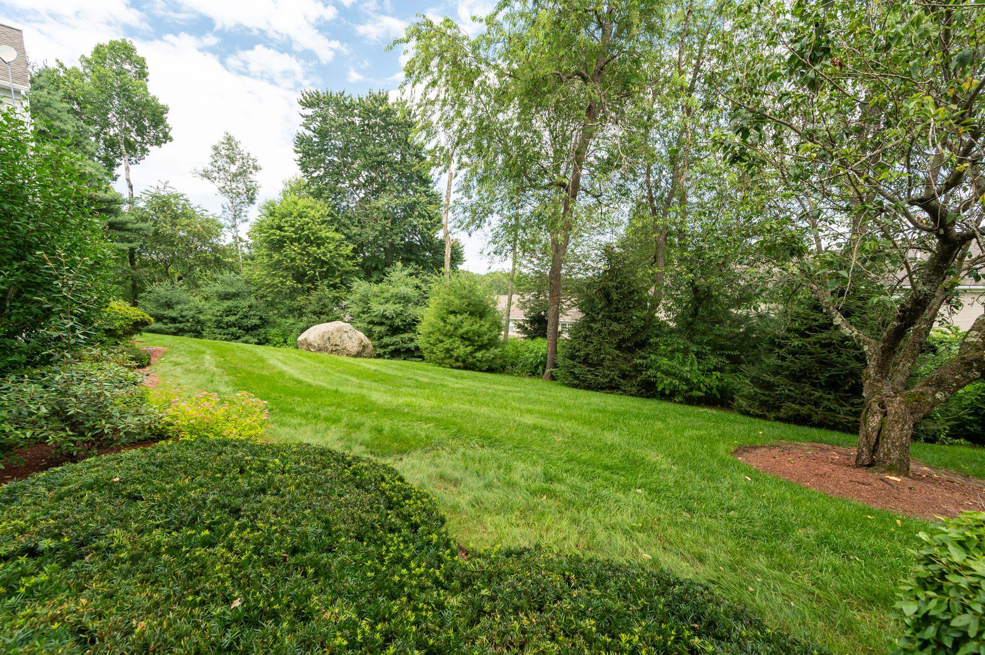 3 Galloway Road, Unit 6 Merrimack, NH 03054 - Photo 24 of 36