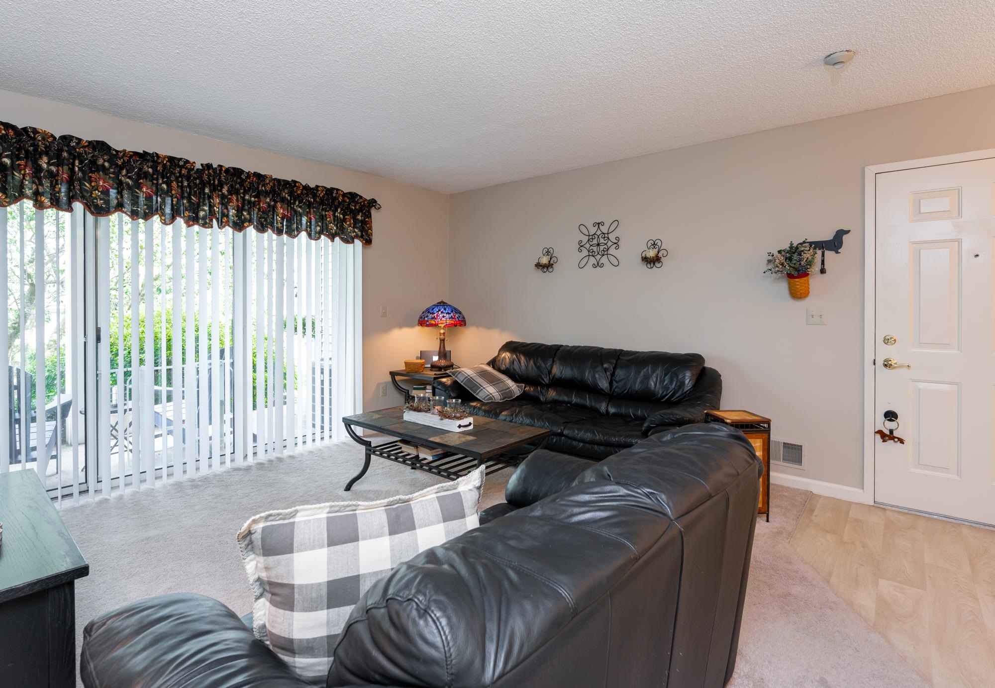 3 Galloway Road, Unit 6 Merrimack, NH 03054 - Photo 6 of 36