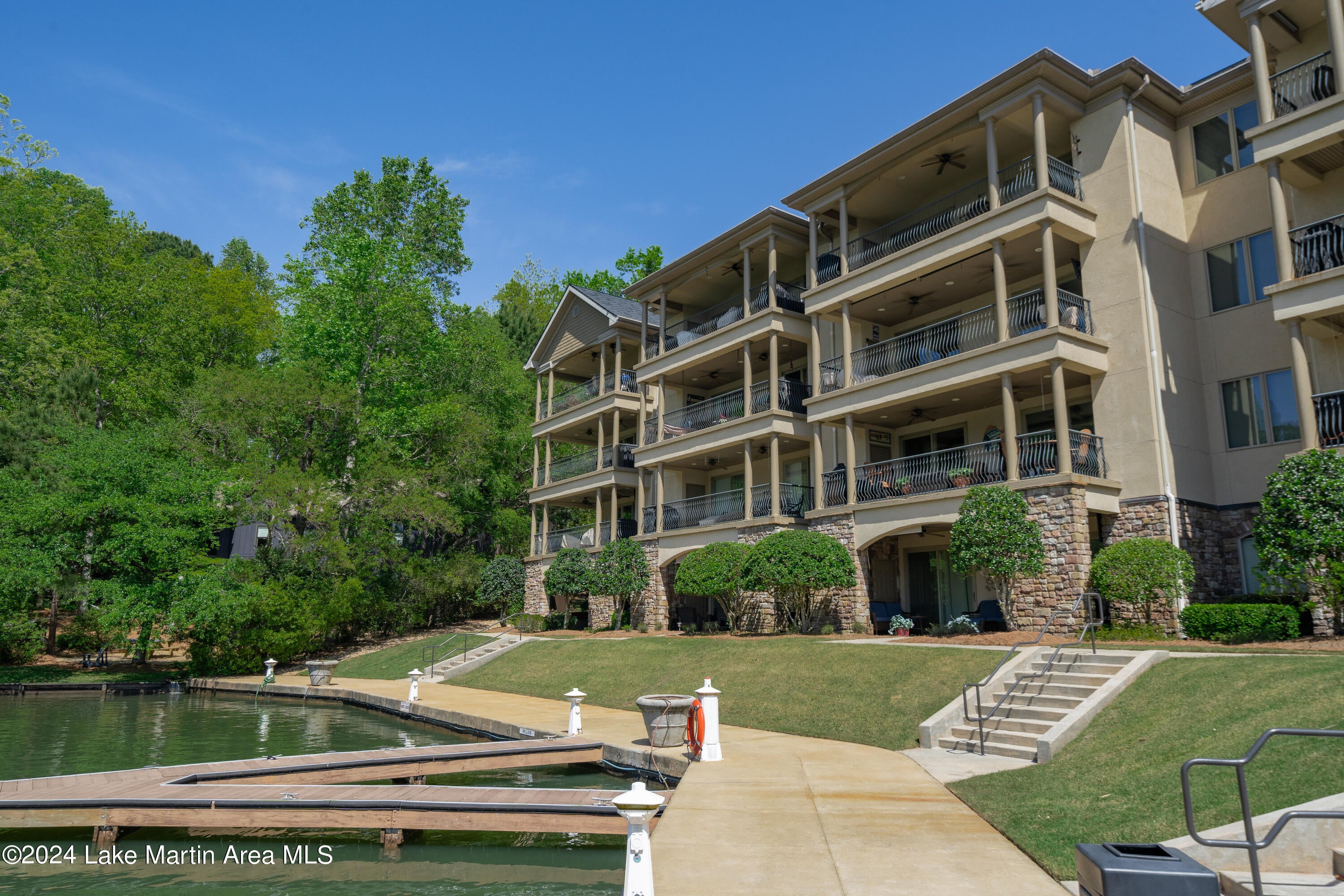 370 Marina Point Road, Unit 304E Dadeville, AL 36853 - Photo 1 of 1 Gallery Image 1