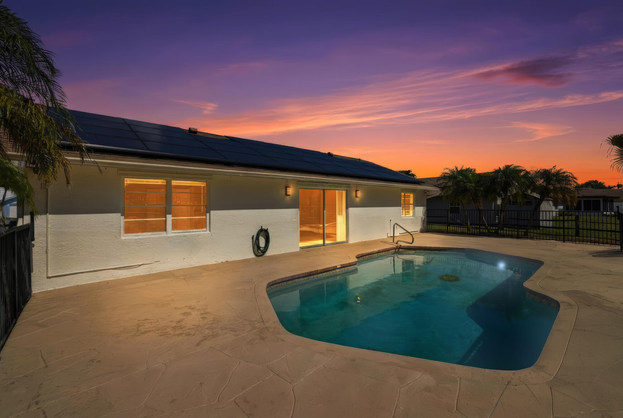 9774 Lancaster Place Boca Raton, FL 33434 - Photo 2 of 27 2_sunset back