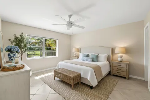 $590,000 | 9774 Lancaster Place, Boca Raton, FL 33434