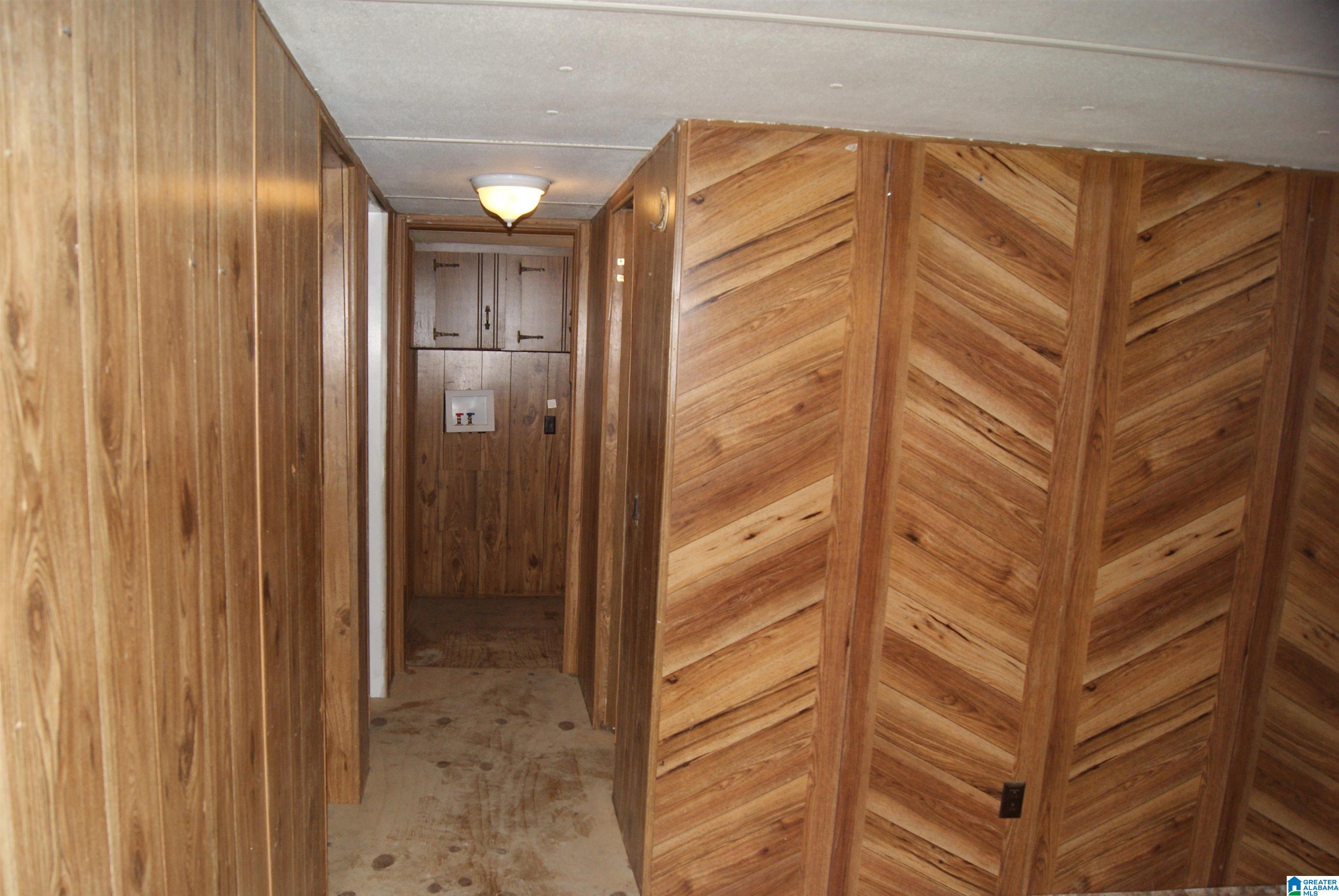 261 Highway 437 Sterrett, AL 35147 - Photo 15 of 32