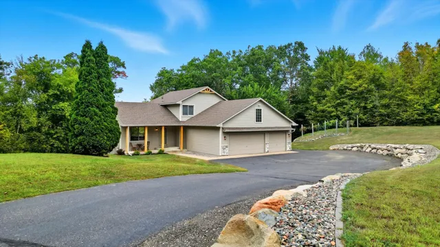 $439,900 | 11344 246th Avenue Northwest, Zimmerman, MN 55398