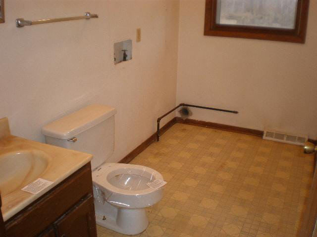 16395 Brick Road Granger, IN 46530 - Photo 13 of 20 Gallery Image 13