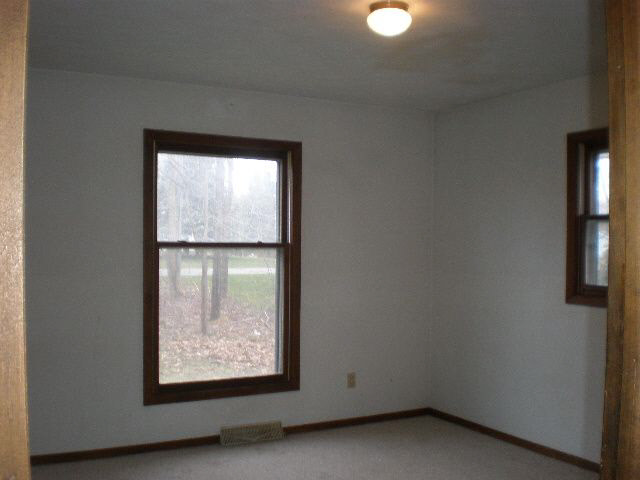 16395 Brick Road Granger, IN 46530 - Photo 10 of 20 Gallery Image 10