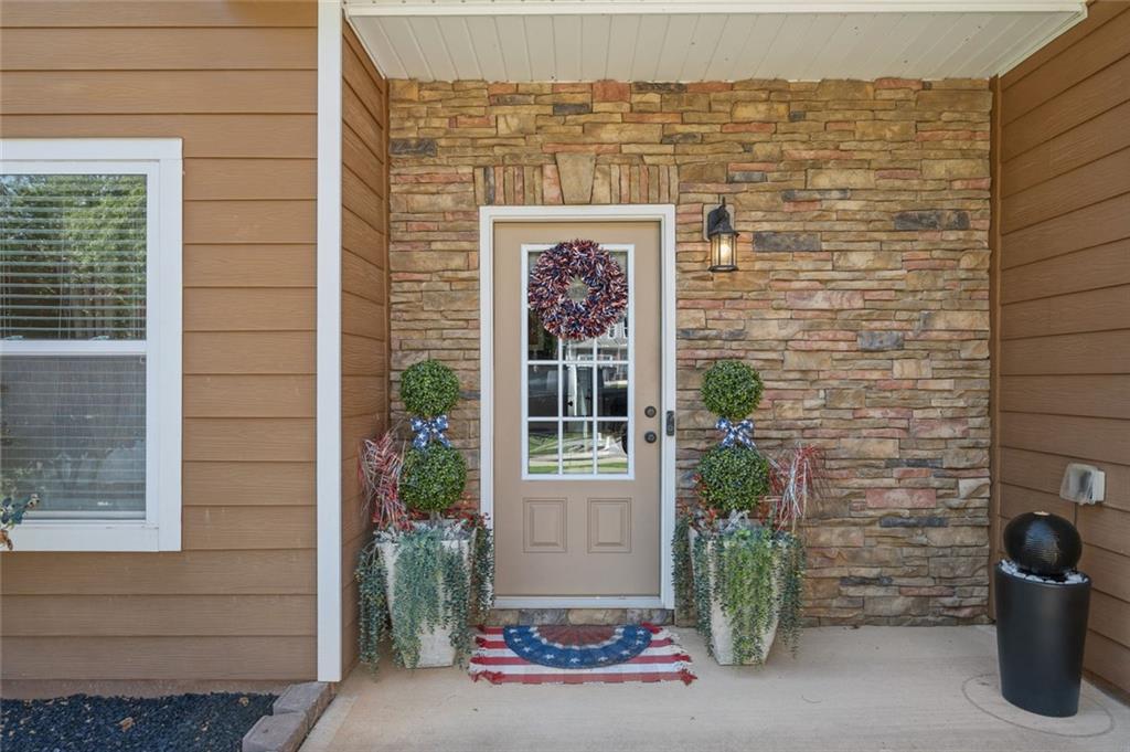 66 Buck Trail Dallas, GA 30132 - Photo 3 of 31