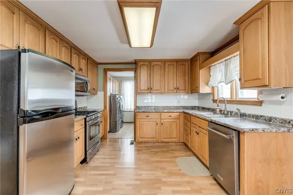$279,900 | 8127 County Route 75, Belleville, NY 13611