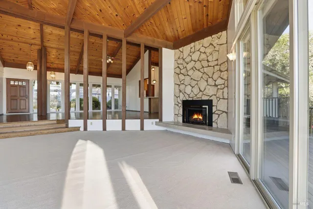 $1,749,000 | 16 Burning Tree Drive, Novato, CA 94949