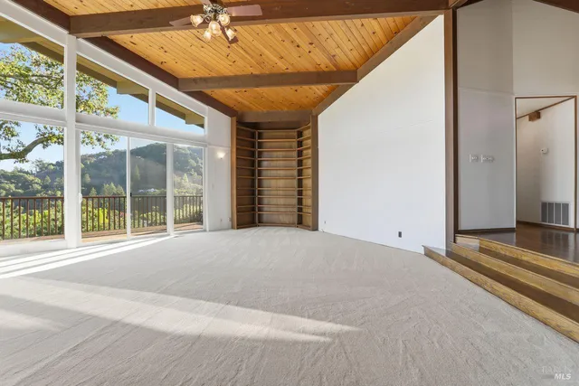 $1,699,000 | 16 Burning Tree Drive, Novato, CA 94949