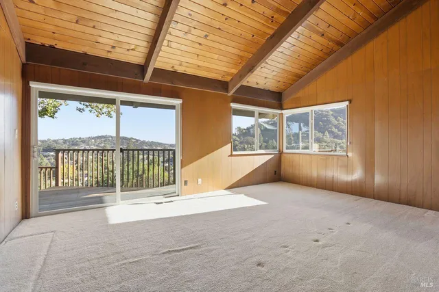 $1,749,000 | 16 Burning Tree Drive, Novato, CA 94949