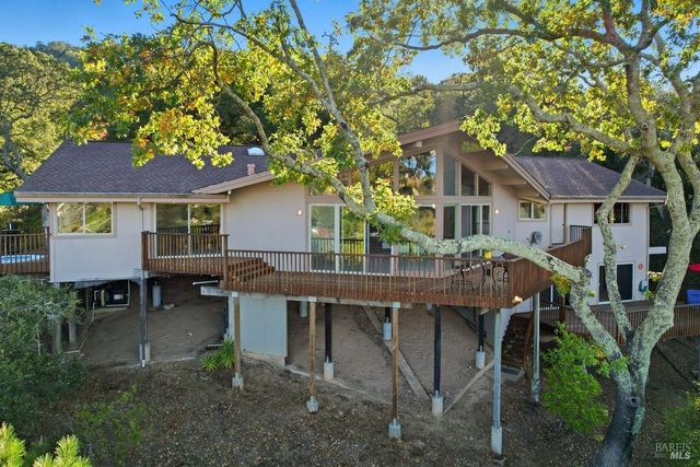 $1,749,000 | 16 Burning Tree Drive, Novato, CA 94949