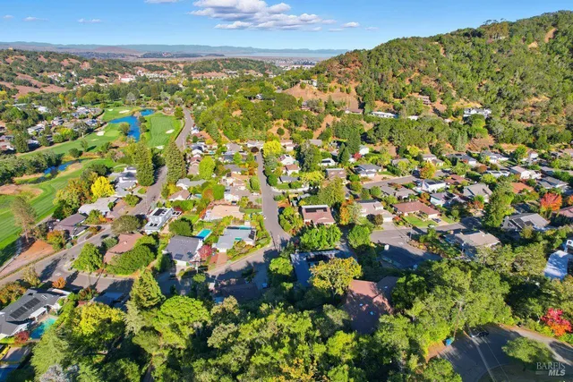 $1,749,000 | 16 Burning Tree Drive, Novato, CA 94949