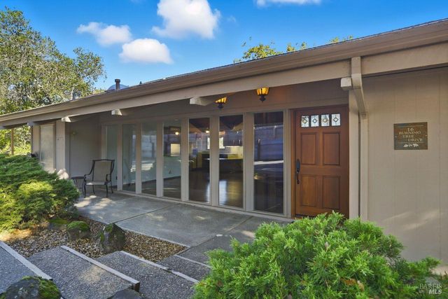 $1,749,000 | 16 Burning Tree Drive, Novato, CA 94949