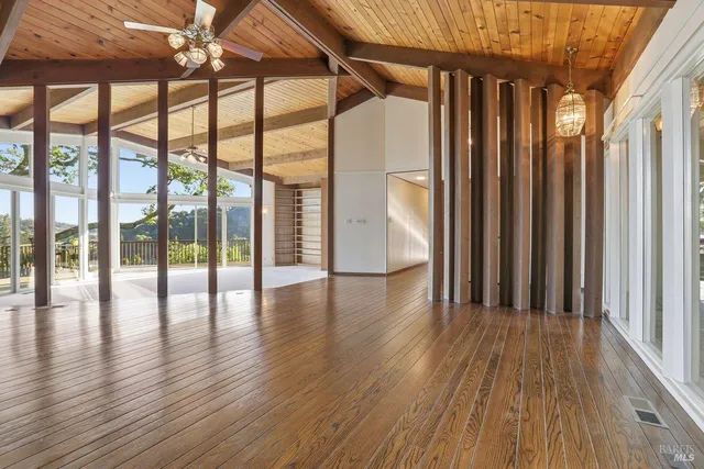 $1,699,000 | 16 Burning Tree Drive, Novato, CA 94949