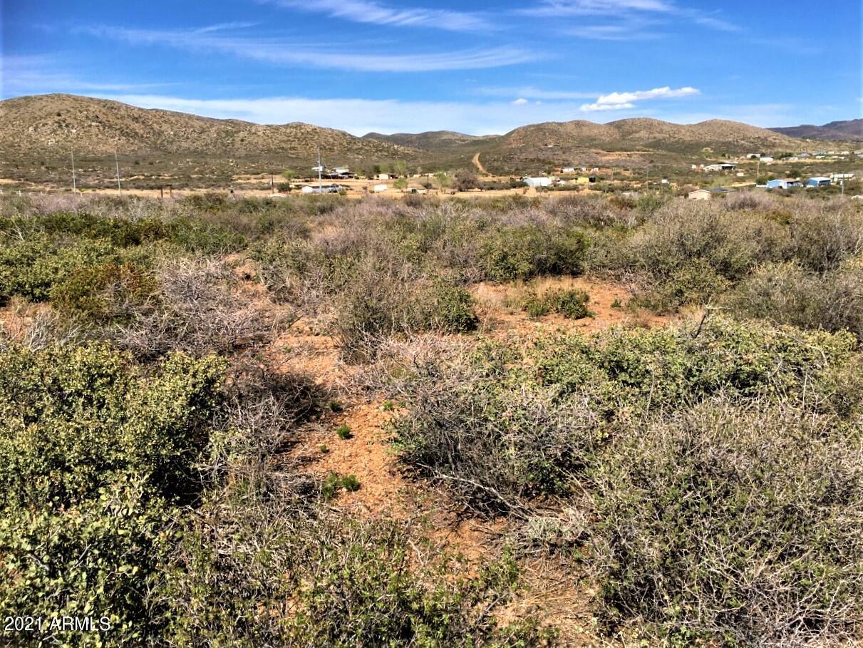 0 East Lower Ranch Trail Dewey, AZ 86327 - Photo 2 of 7 LOCATED IN HENDERSON VALLEY RANCH