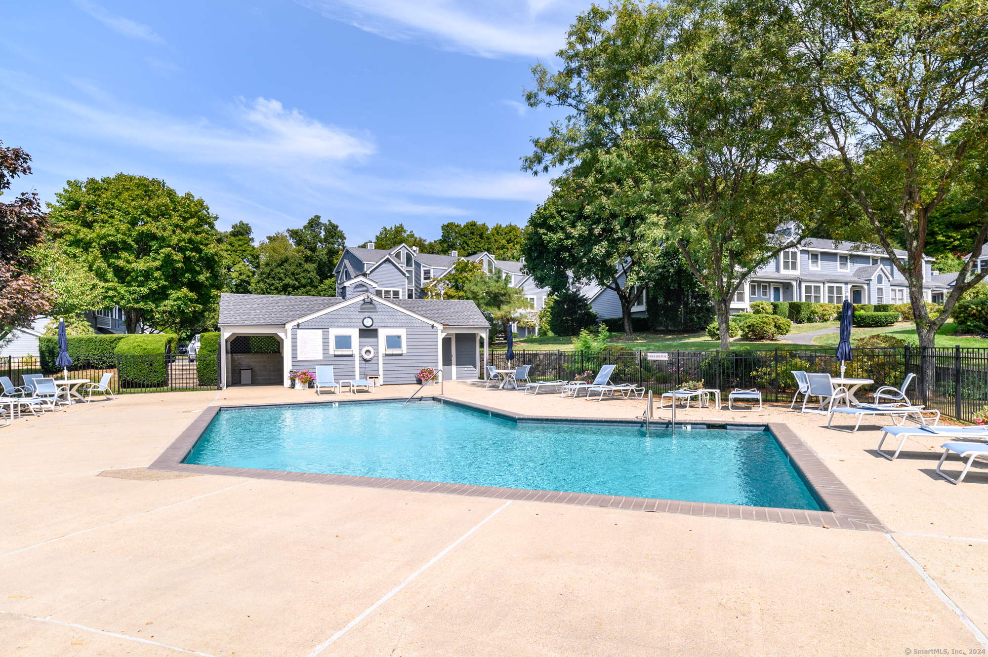 117 Fawn Ridge Lane, Unit 117 Norwalk, CT 06851 - Photo 19 of 23