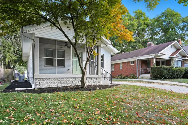 $409,900 | 5527 Carrollton Avenue, Indianapolis, IN 46220