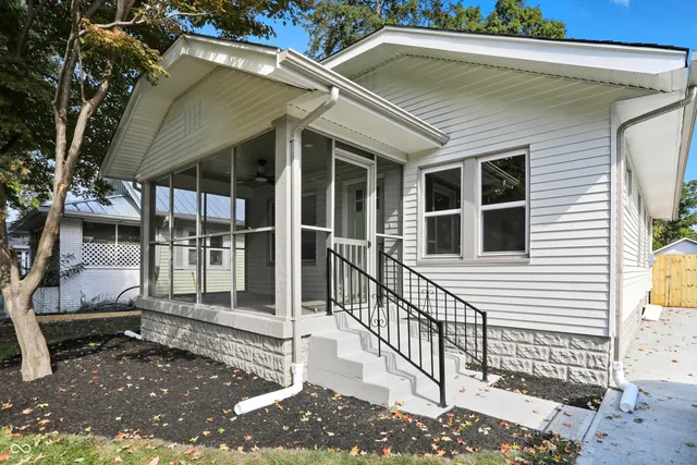 $409,900 | 5527 Carrollton Avenue, Indianapolis, IN 46220