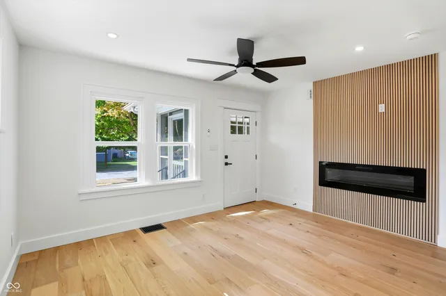 $409,900 | 5527 Carrollton Avenue, Indianapolis, IN 46220