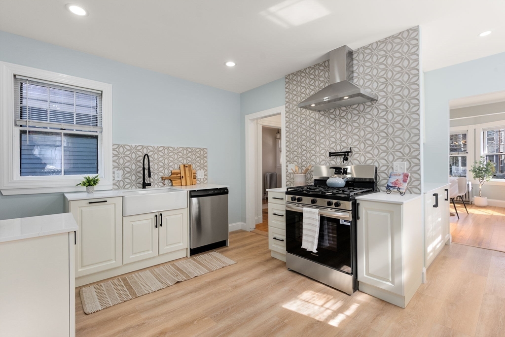 30 Firglade Avenue Springfield, MA 01108 - Photo 9 of 40