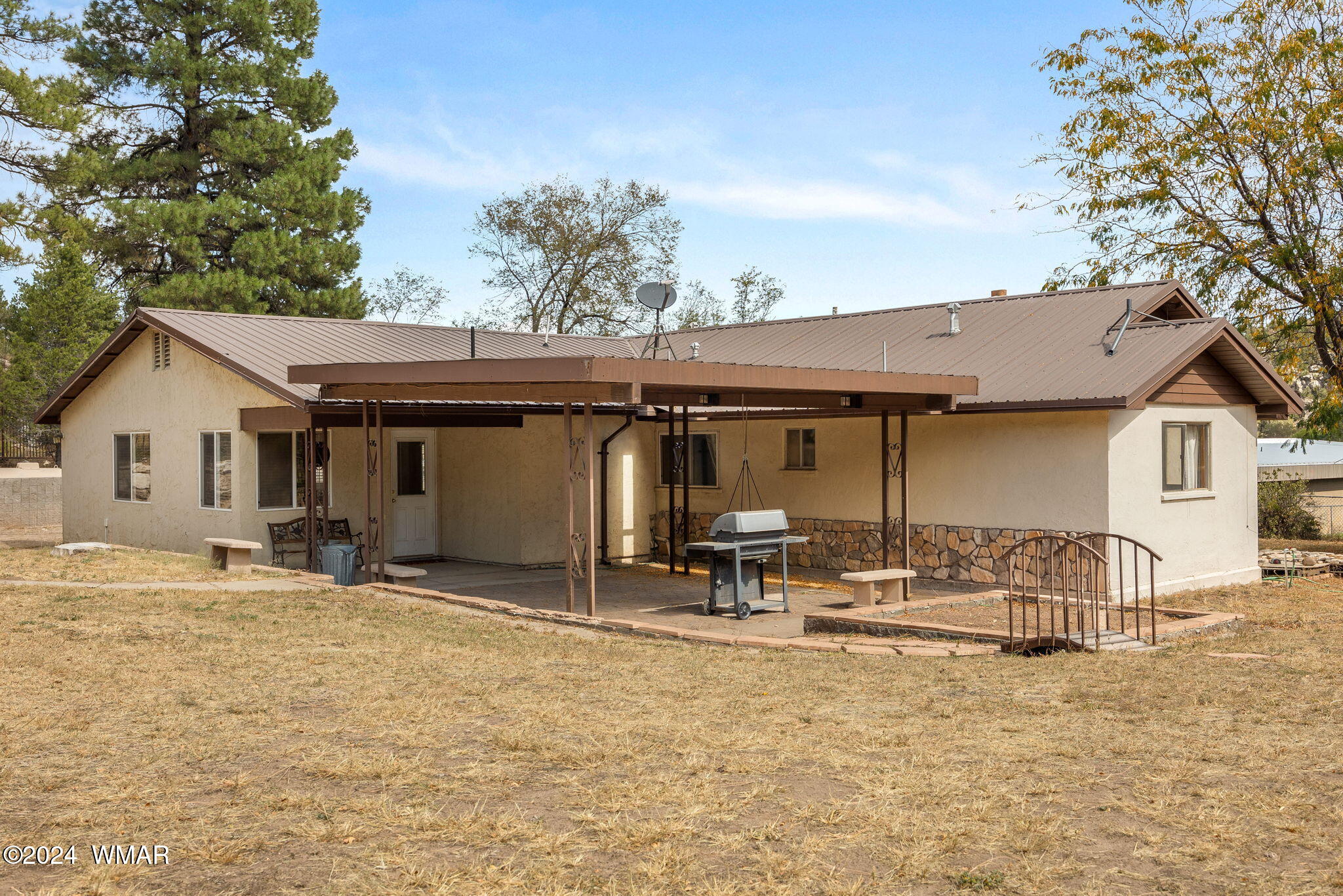 3368 Buckskin Canyon Road Heber, AZ 85928 - Photo 26 of 48 a house with outdoor space