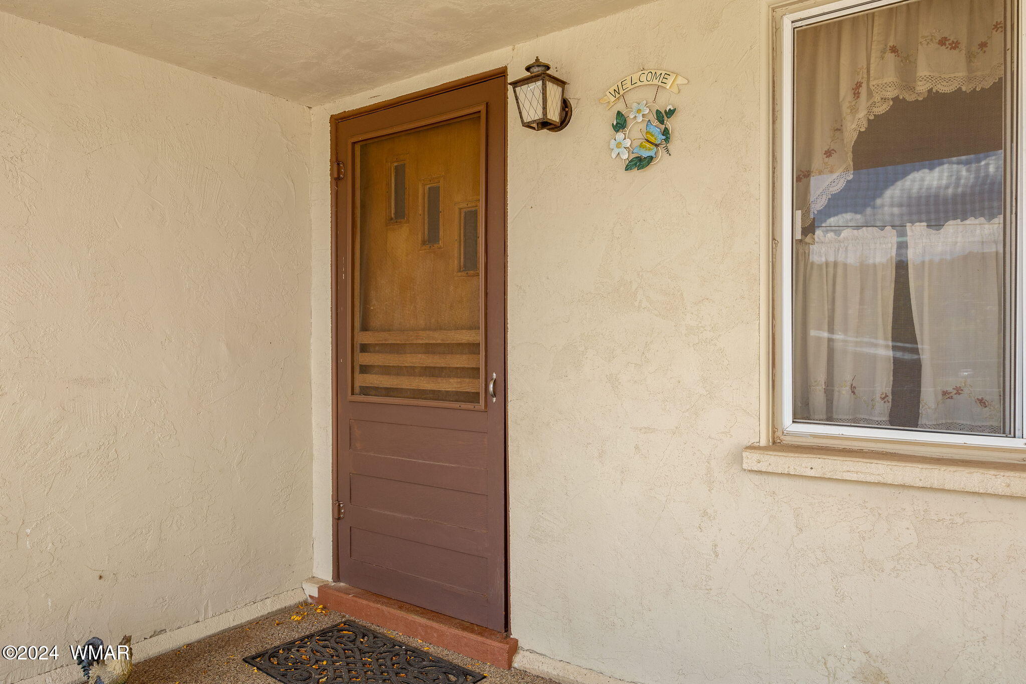 3368 Buckskin Canyon Road Heber, AZ 85928 - Photo 40 of 48 view of the door and a window
