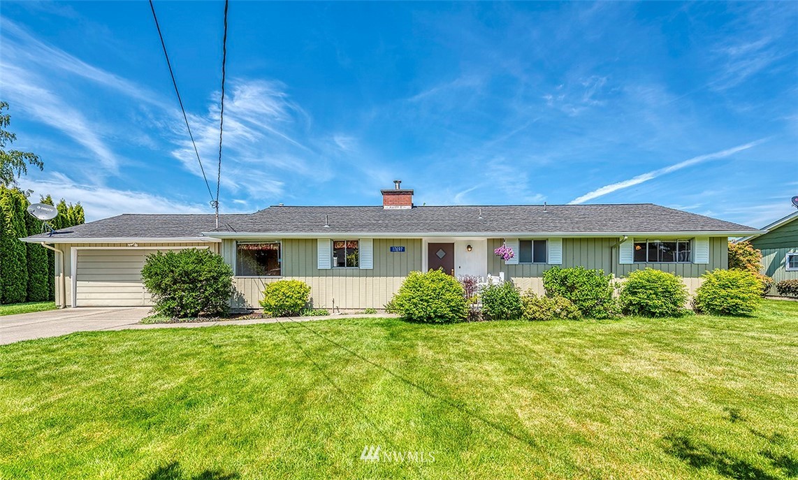 17697 Greenacres Road Mount Vernon, WA 98273 - Photo 1 of 13 Gallery Image 1