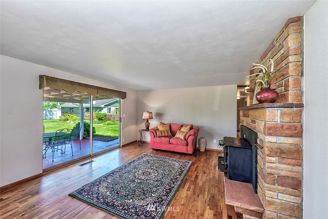 17697 Greenacres Road Mount Vernon, WA 98273 - Photo 2 of 13 Gallery Image 2